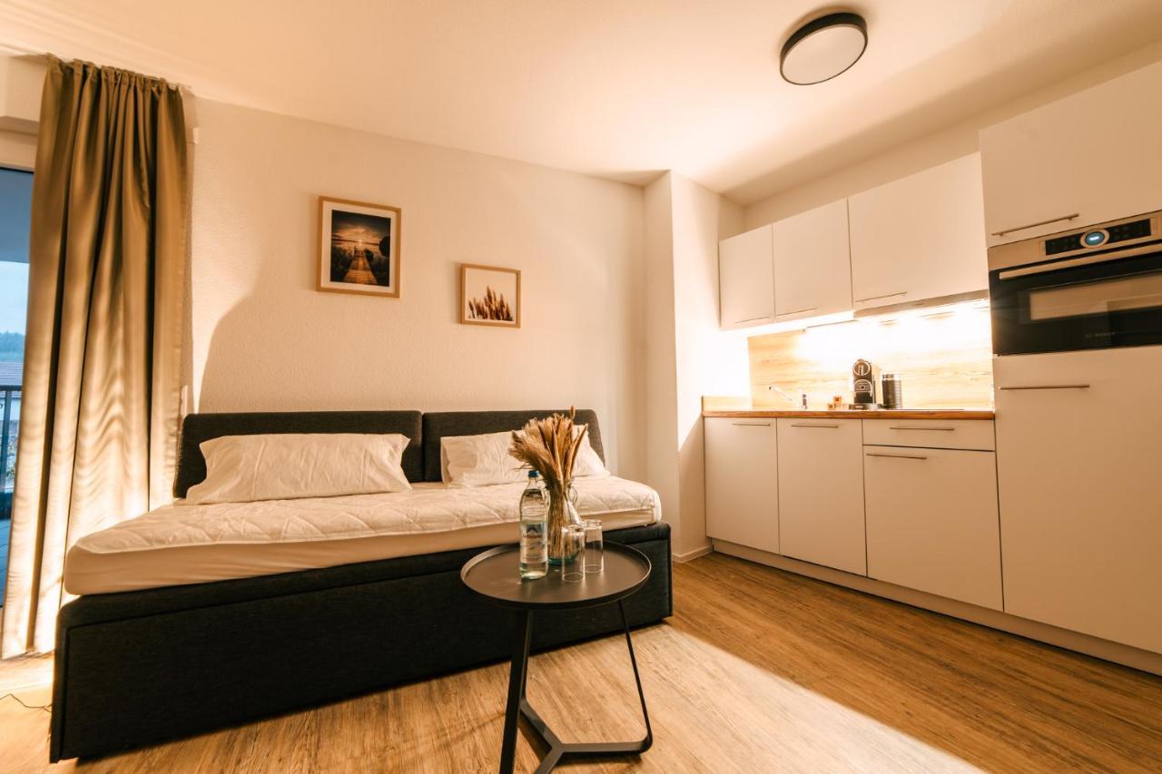 Zentrahome - Zentral Outlet Business Smarttv Balkon Metzingen  Zewnętrze zdjęcie